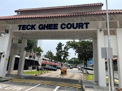 Ang Mo Kio Avenue 1 (D20), Shop House #570472051